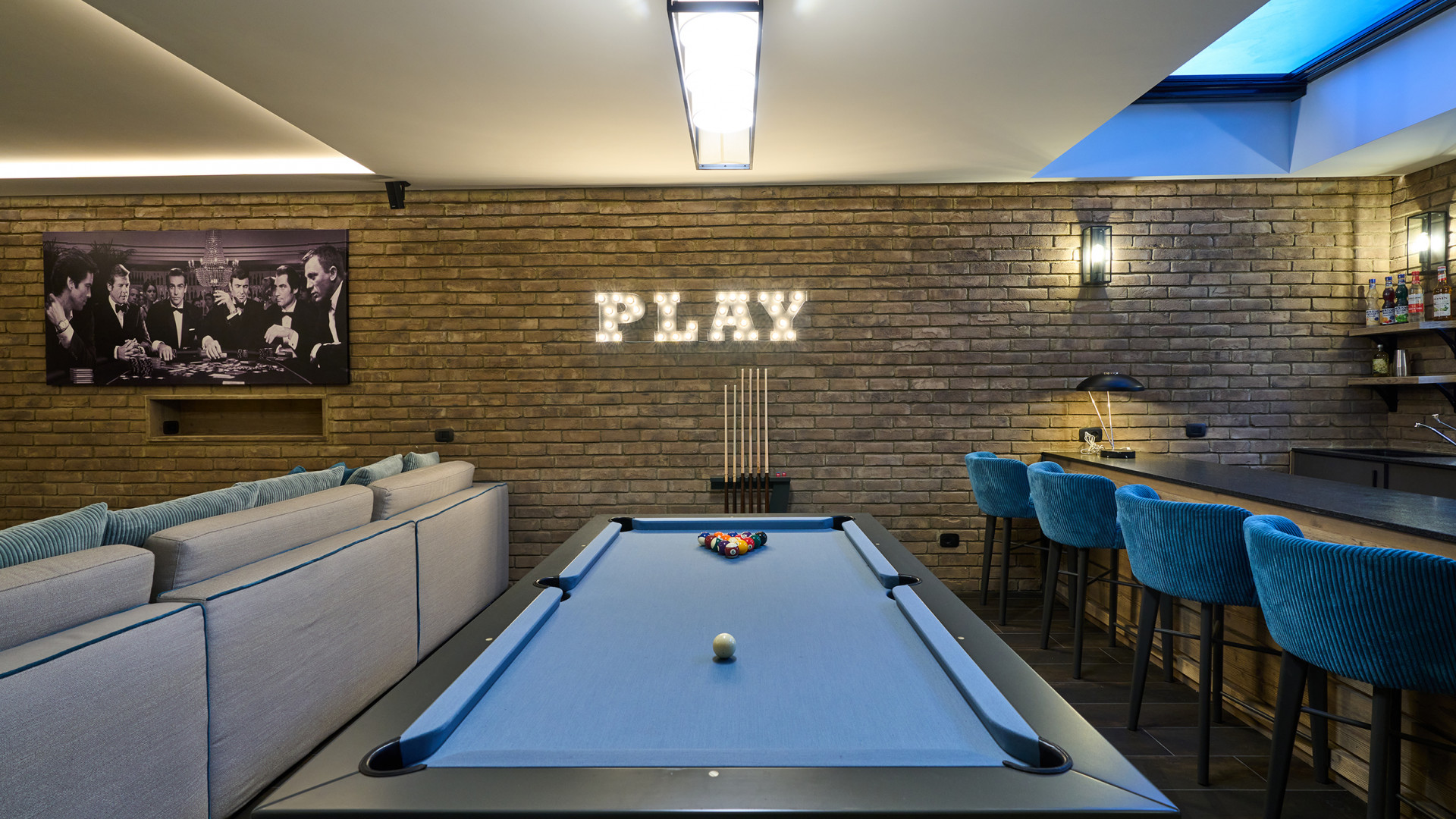 Chalet Il Gufo game room